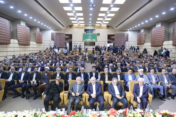 تأکید مقامات عالی کشور بر نقش دیپلماسی مردمی و بخش خصوصی در توسعه پایدار ایران تأکید مقامات عالی کشور بر نقش دیپلماسی مردمی و بخش خصوصی در توسعه پایدار ایران