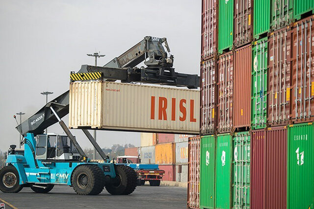 کاهش ۳۳درصدی صادرات و افزایش ۶۹درصدی واردات خراسان رضوی در ۵ ماهه امسال