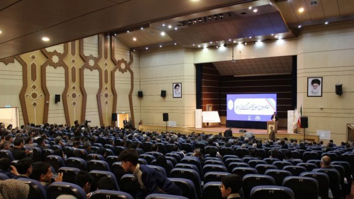 تغییر نگرش مدیران، شرط موفقیت شوراها تغییر نگرش مدیران، شرط موفقیت شوراها