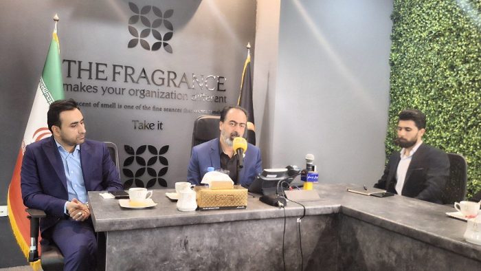 صفارایحه، پیشگام در تولید اسانسهای عطرسازی و بهداشتی در ایران؛ چالشها و چشماندازها صفارایحه، پیشگام در تولید اسانسهای عطرسازی و بهداشتی در ایران؛ چالشها و چشماندازها