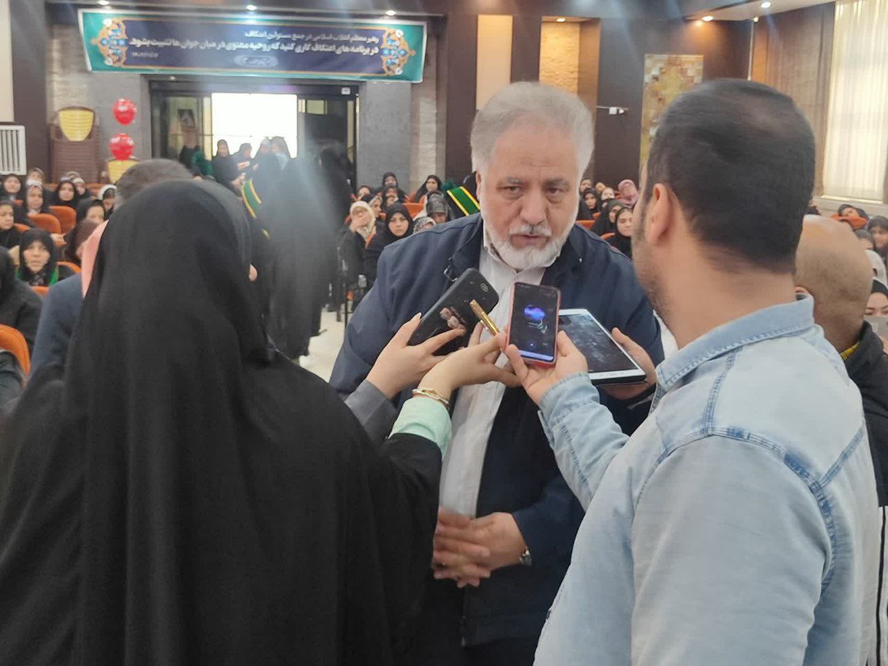 به همت بنیاد آبشار عاطفه‌ها؛ ۱۱۰ زوج زندگی مشترک خود را آغاز کردند