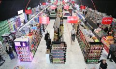 توزیع یک‌هزار و ۸۸۴ تن اقلام اساسی با قیمت مصوب در فروشگاه‌های منتخب «شهرما»