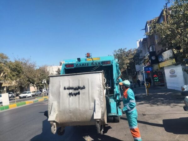 ۱۲۰ پاکبان و ۵۰۰ سازه سیار نظافتی در خدمت زائران رضوی