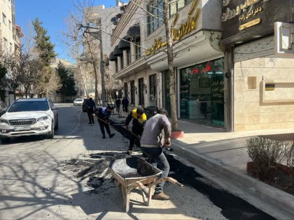 پیشرفت 70 درصدی عملیات ایجاد کانال جمع آوری آب های سطحی خیابان سناباد و پیشرفت ۹۰درصدی عملیات خیابان قائم پیشرفت ۷۰ درصدی عملیات ایجاد کانال جمع آوری آب های سطحی خیابان سناباد و پیشرفت ۹۰درصدی عملیات خیابان قائم