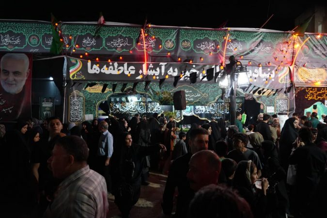 برپایی موکب های بنیاد بین المللی خیریه آبشار عاطفه ها جهت استقبال از زائران دهه پایانی صفر برپایی موکب های بنیاد بین المللی خیریه آبشار عاطفه ها جهت استقبال از زائران دهه پایانی صفر