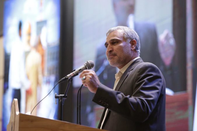 ۱۰۵۰ سالمند تحت حمایت در همایش سراسری تکریم سالمندان کمیته امداد خراسان رضوی شرکت کردند