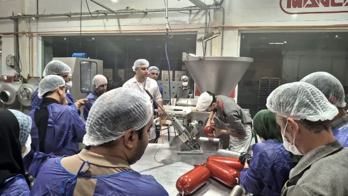 نظارت دامپزشکی خراسان رضوی؛ هم‌زمان برای سلامت جامعه و پایداری اقتصادی تولیدکنندگان